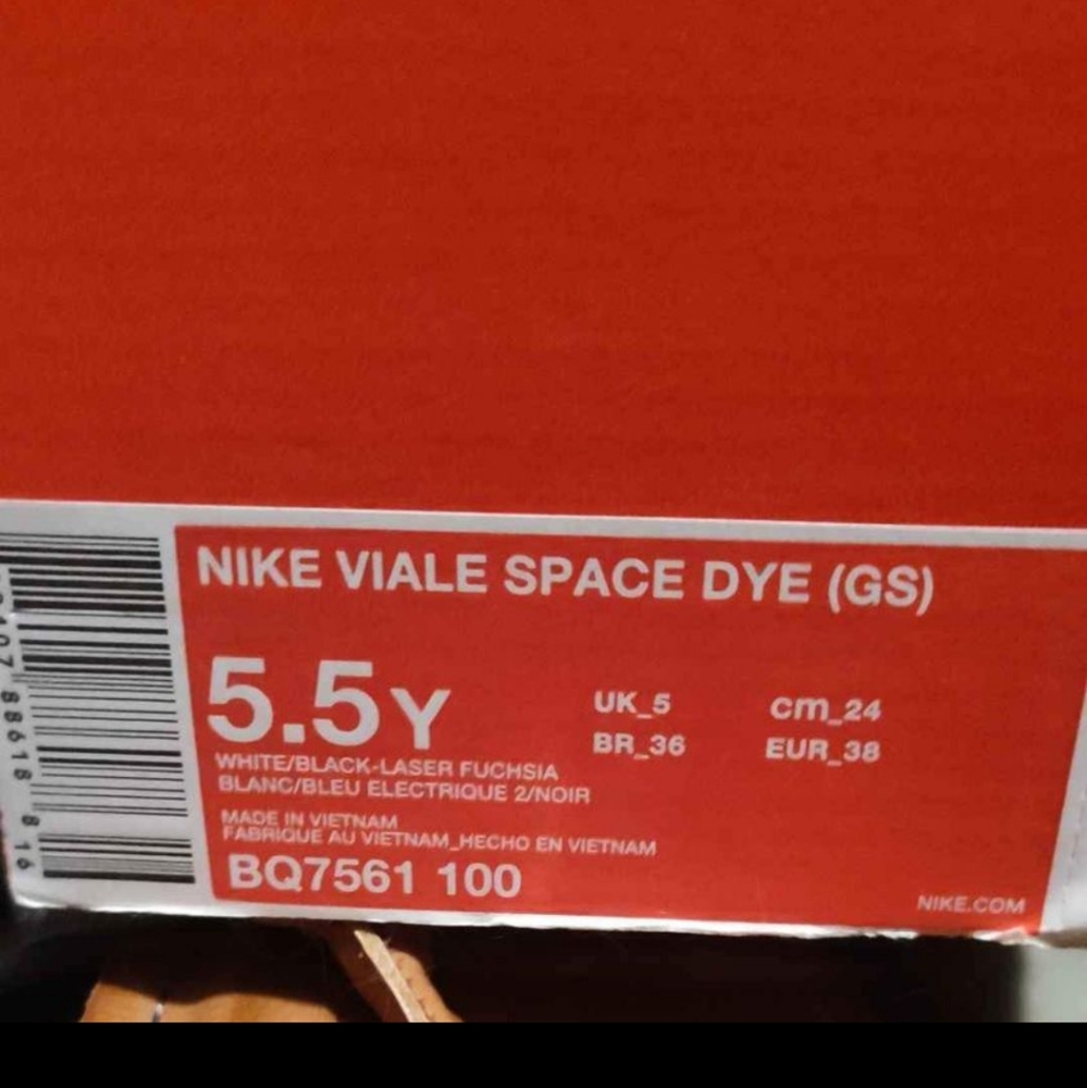 Shoes - Picture 2 of 3
